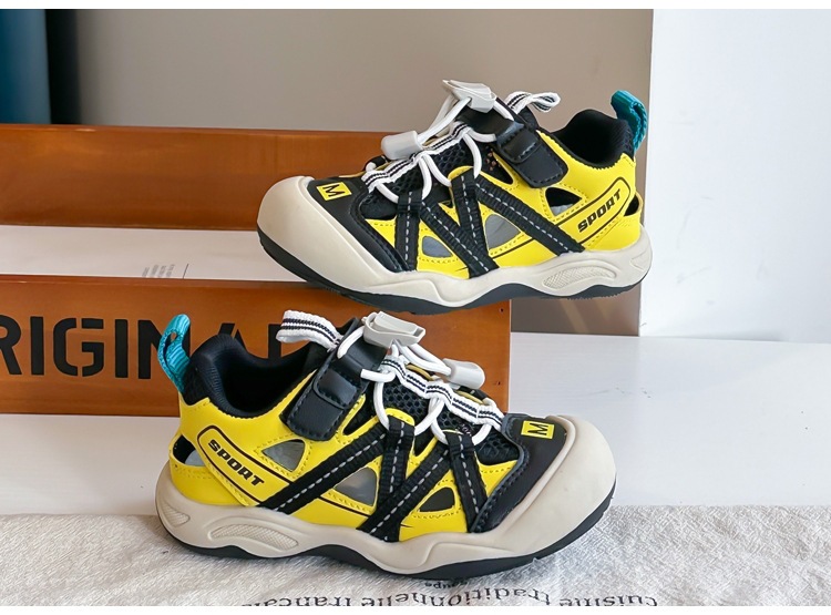 Breathable Closed Toe Childrens Sandals Soft Sole Beach Shoes_voghion.com