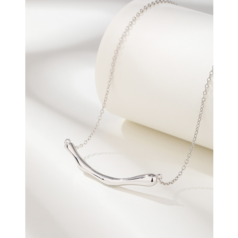 Collar irregular de las mujeres 925 joyería plata esterlina personalizada nicho diseño lujo luz alto sentido 2023 nueva cadena clavícula