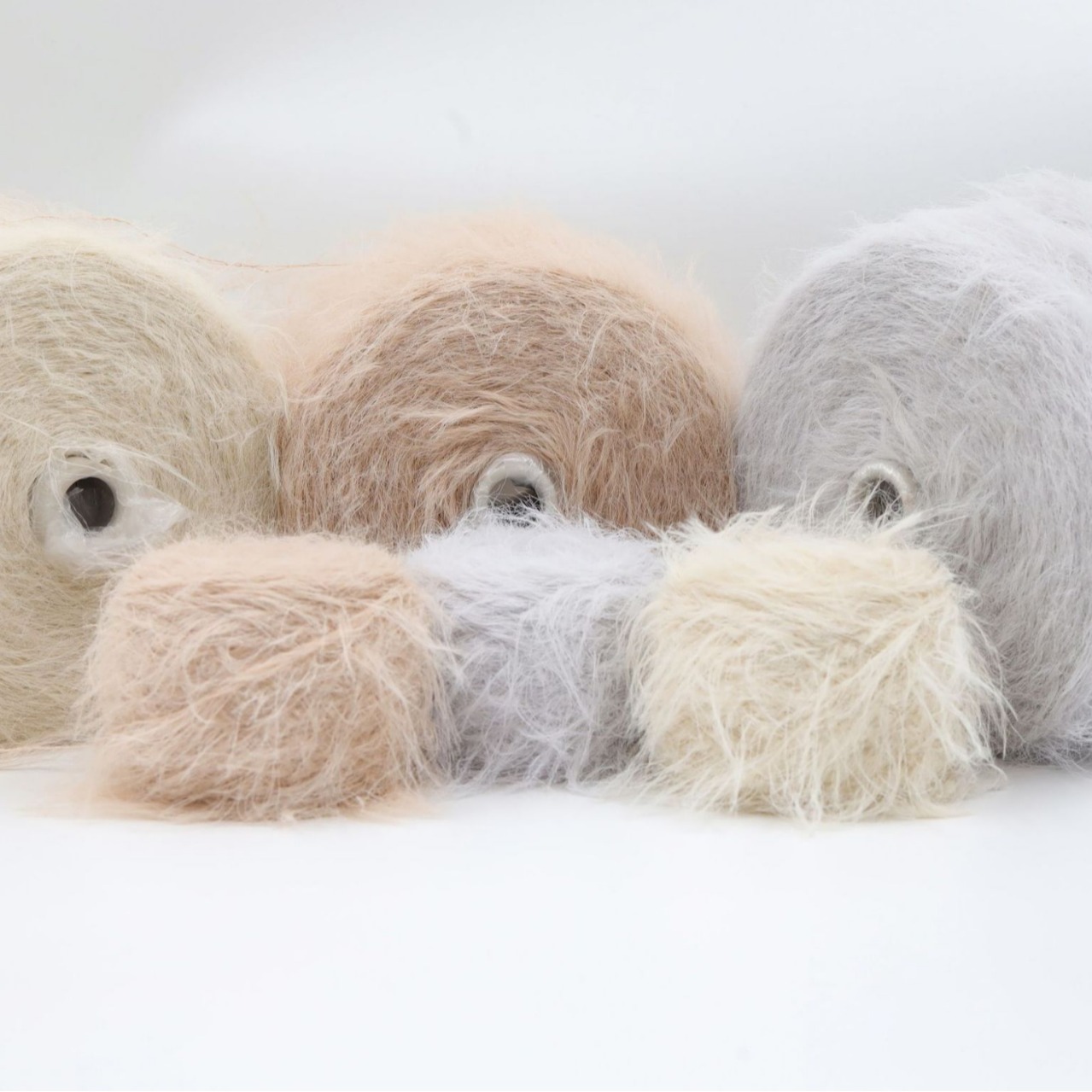 超柔顺 1.3、2.0、4.0 cm仿貂纱线羽毛纱外贸秋冬针织毛衣纱线