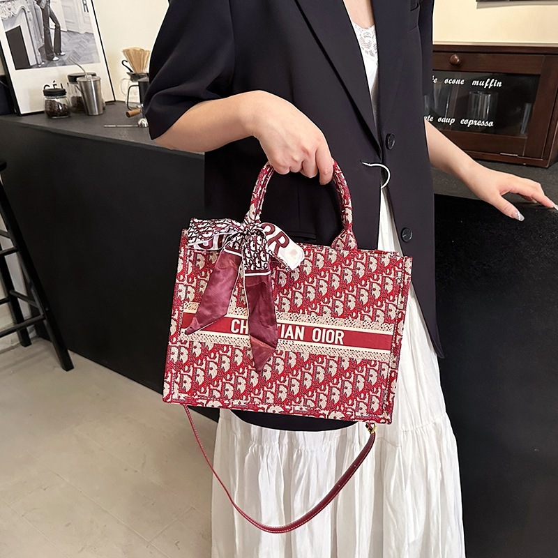 軽豪華大容量刺繍ハンドバッグ2025新品外出百合レディースバッグサラリーマン通勤トートバッグ|undefined