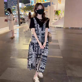 冷淡系绝美碎花吊带裙套装2025新款女初夏高级感小香风法式连衣裙