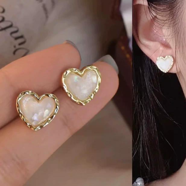 Ушные зажимы для комаров без ушных отверстий