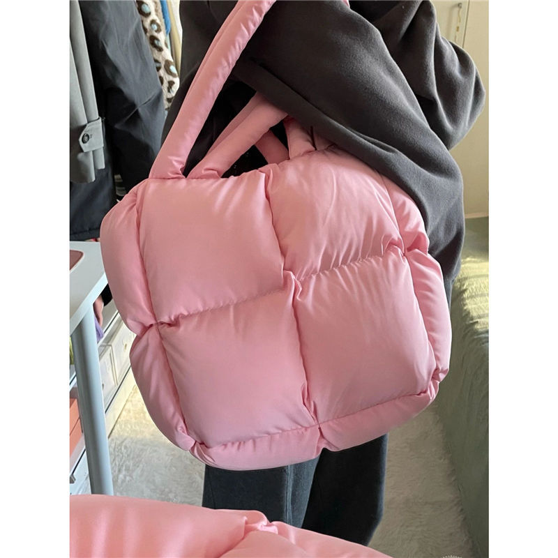 Korean Women's 2023 New Versatile Shoulder Autumn and Winter Down Coat Large Capacity Fashion Handheld Tote_voghion.com