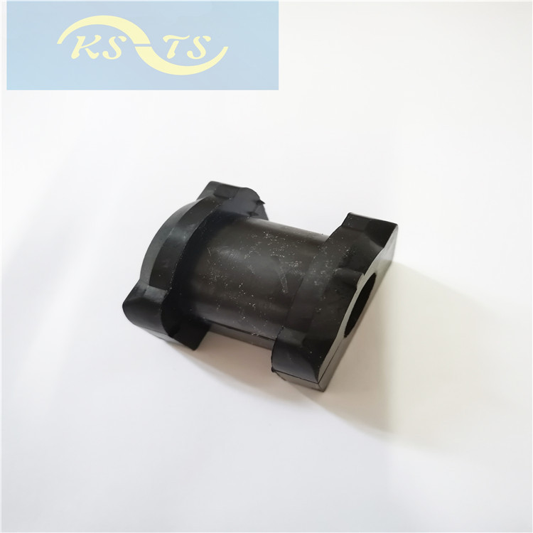 4056A230 汽车稳定杆 开口胶 后悬挂胶套