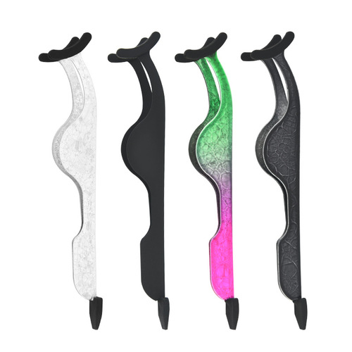 Silicone strips to attach false eyelashes, auxiliary tweezers, false eyelash curlers, tail glue particles to apply glue to false eyelashes