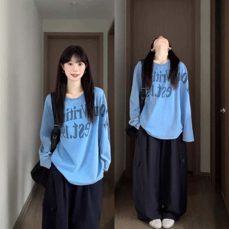 Korean-style washed vintage raglan letter print t-shirt for women, loose fit, round neck, casual and versatile long-sleeve top for spring and autumn Korean-style washed vintage raglan letter print t-shirt for women, loose fit, round neck, casual and versatile long-sleeve top for spring and autumn