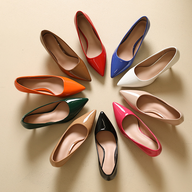 Versatile Pointed-Toe Women's Shoes with Thin Heels, 2026 Shallow High Heels, Sexy New Spring Style, Soft Leather Work Shoes