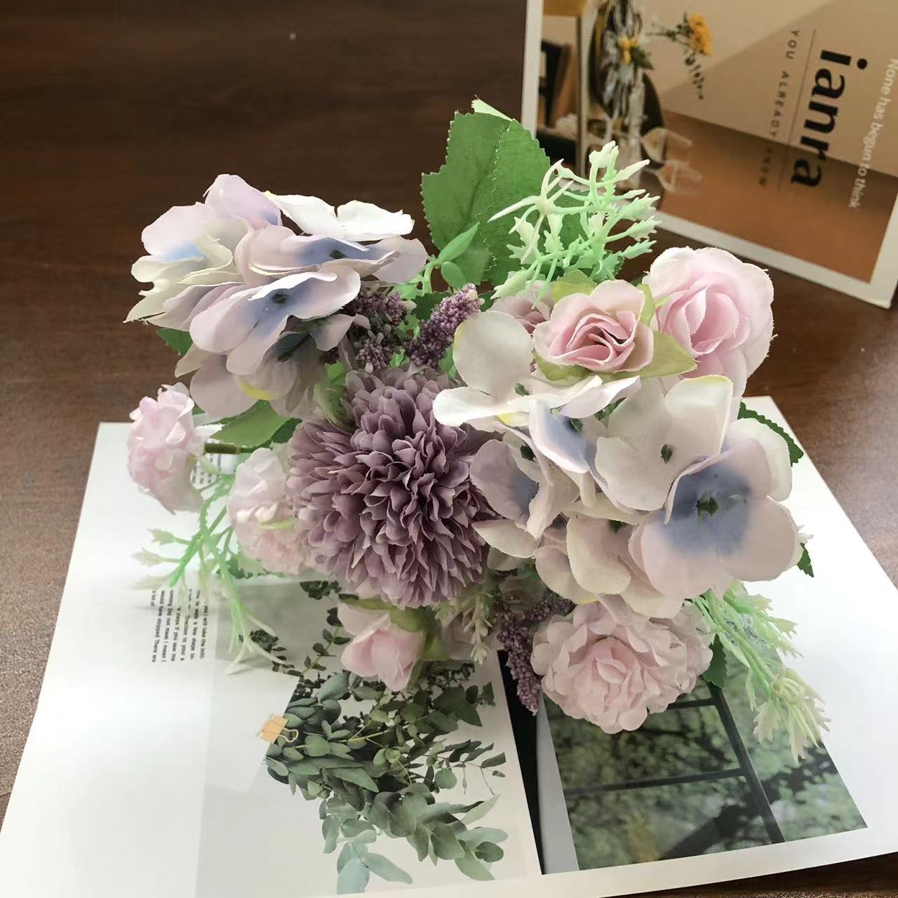 보라색