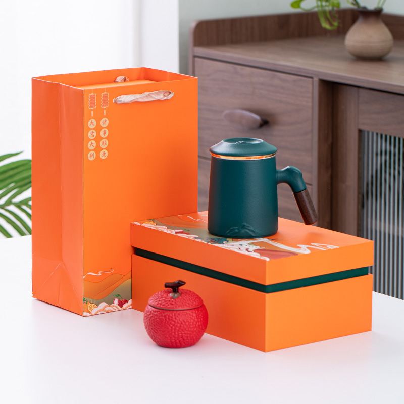 그린 마운틴 워터 컵 + 빅 제달리 티 포트