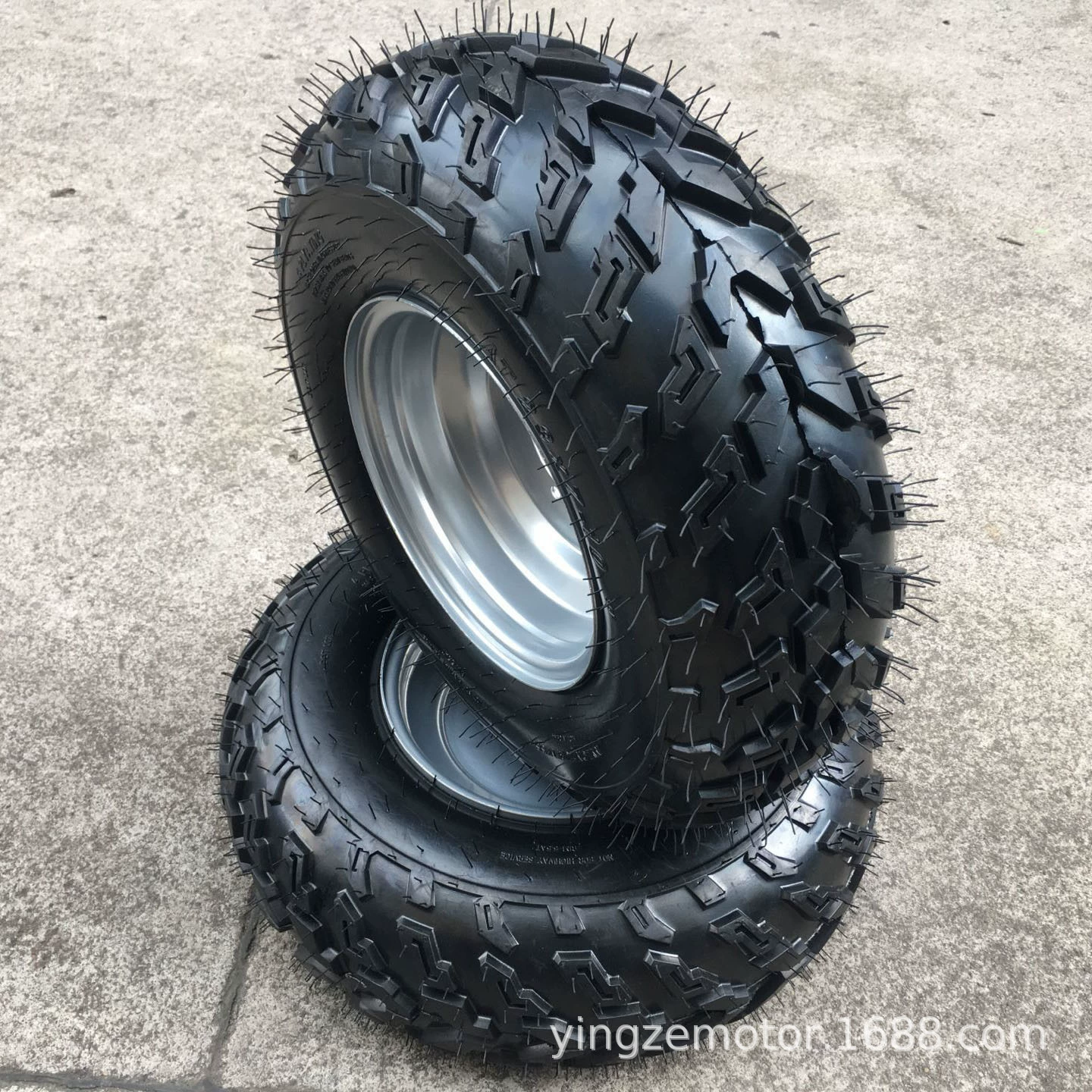 Четырехколесный картинг большой бык ATV 23X7-10-дюймовая вакуумная внедорожная шина с железным колесом