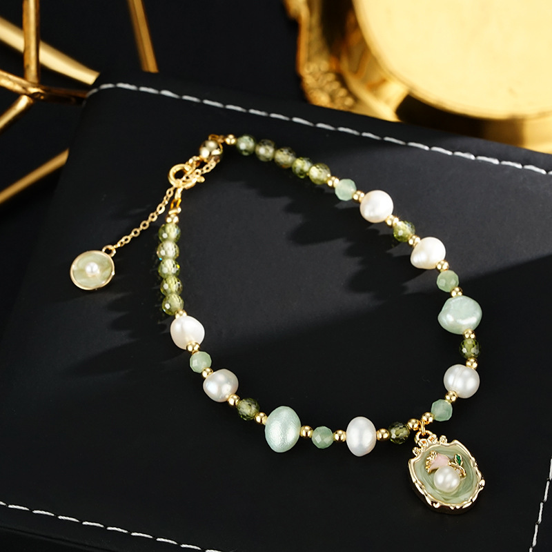 Trendy Explosive Natural Freshwater Pearl Bracelet Women's Handmade Oil Painting Exquisite Roses Small New Chinese Style Bracelet Trendy Explosive Natural Freshwater Pearl Bracelet Women's Handmade Oil Painting Exquisite Roses Small New Chinese Style Bracelet