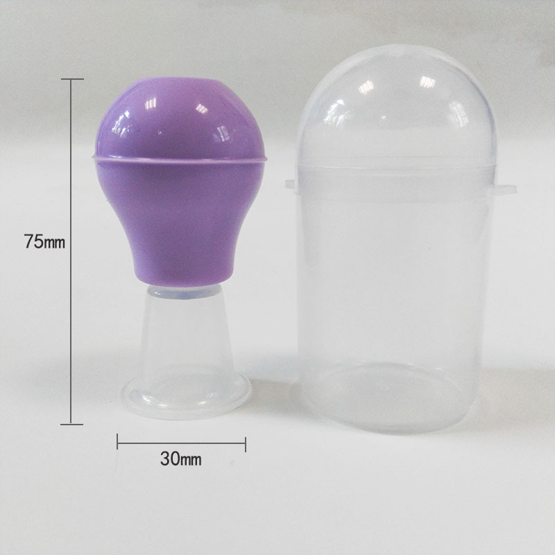 乳首の凹み矯正器を提供します。|undefined