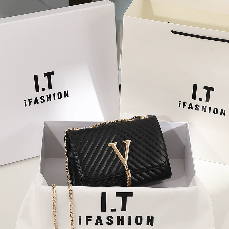 Сумка через плечо (I.T iFASHION), стёганая экокожа с цепочкой, 2023