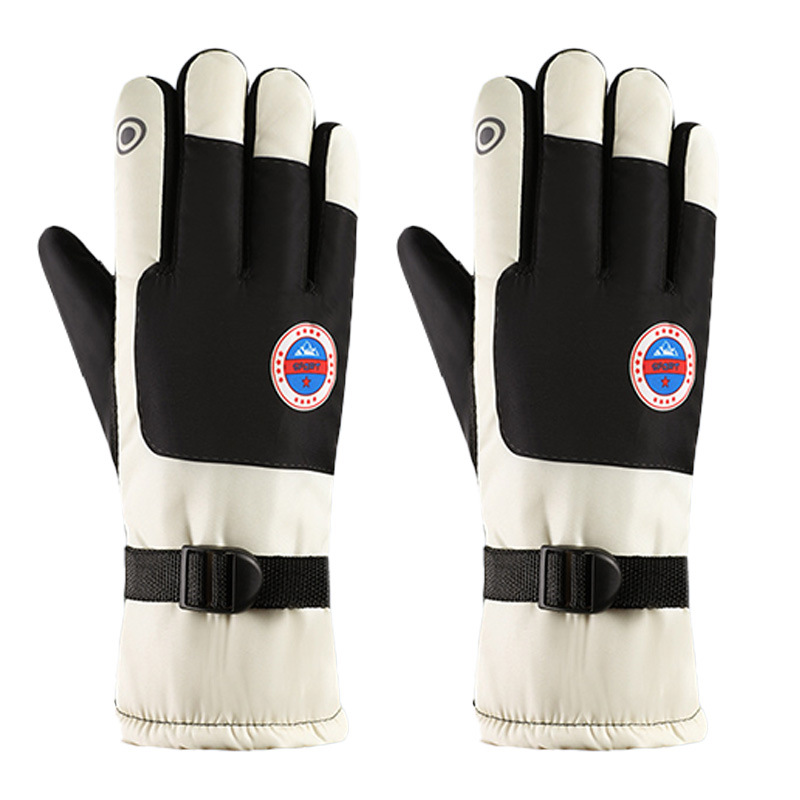 측면 레드 라벨 배색 화이트 & 블랙