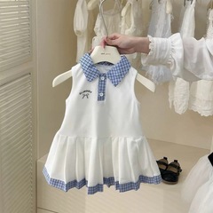 女の子の夏服のワンピースの新型の洋気の子供のpolo襟の学院の風のベストのスカートの女性の赤ちゃんの袖なしの王女のスカート