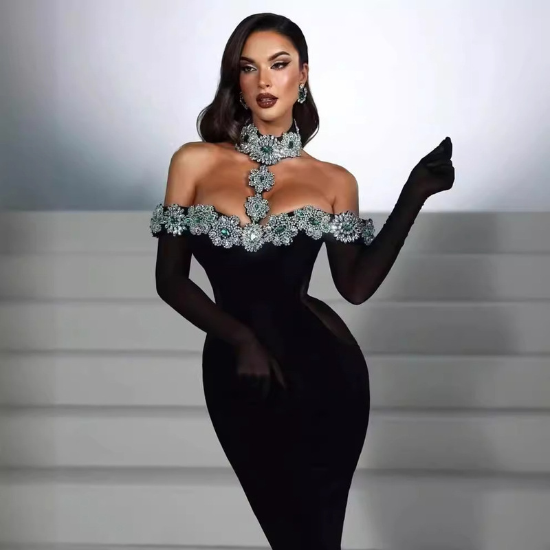 New Fashion Black Hanging Neck Diamond Ornamental Tight Tube-length Mesh Long Bandage dress Evening Gown