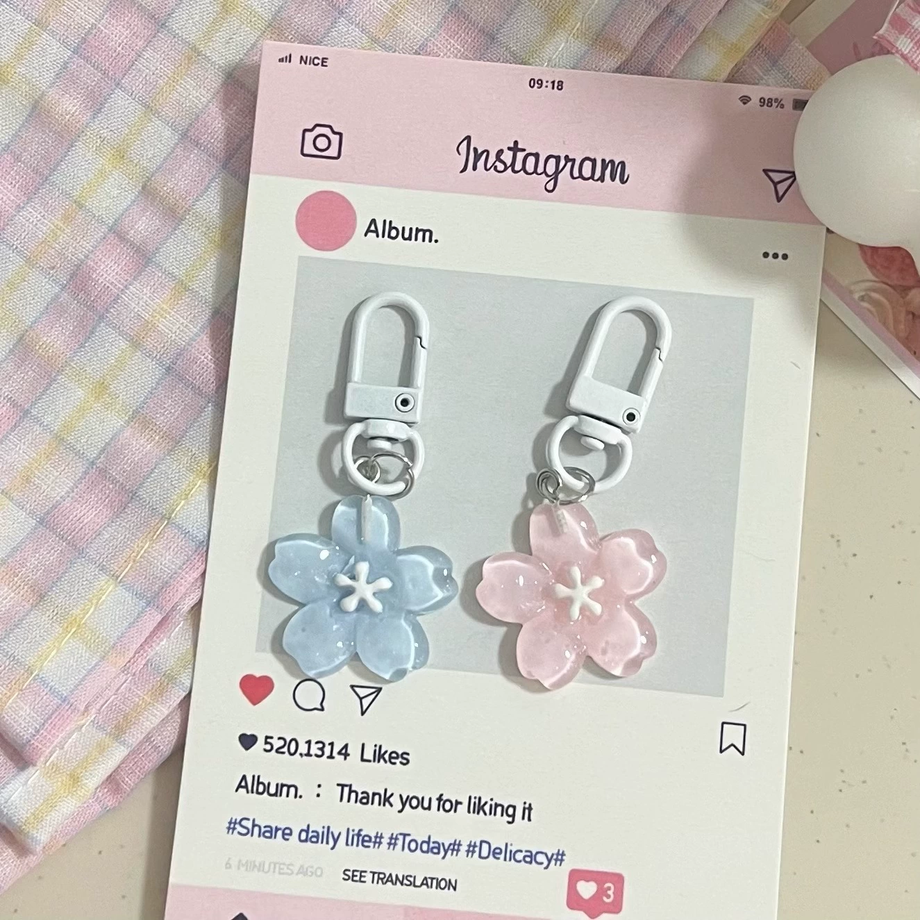 Keychain pendant floral accessory, 6.5 cm light charm with clasp — pink & blue options