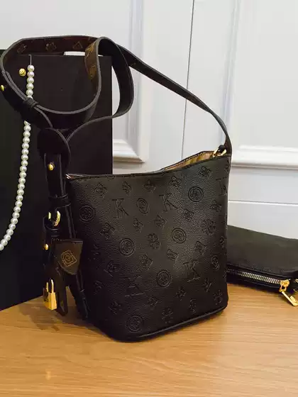 Trendy Women's 2025 Bucket Bag Handbag Embossed Versatile Shoulder Crossbody Bag