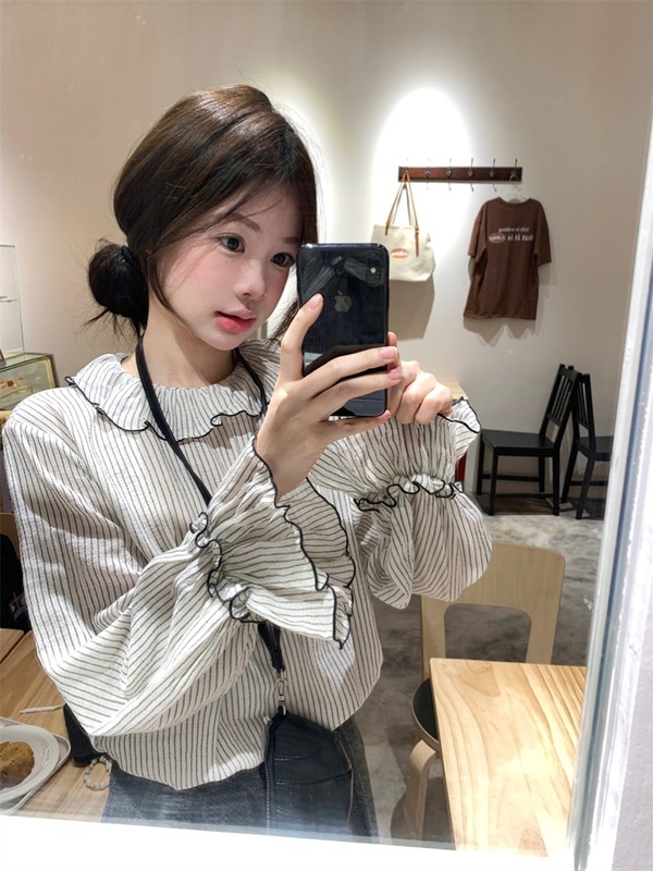 条纹荷叶领喇叭袖衬衫2025秋季新款法式复古显瘦气质长袖上衣女装|undefined