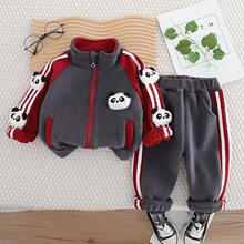 ��ͯ�����ӽq�Ӻ�ͨ���b2024�¿���׃�ͯС�����ﶬ�r�փɼ���