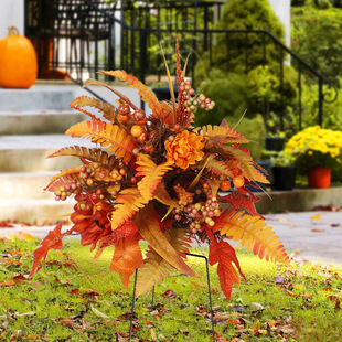 Autumn Thanksgiving Outdoor Courtyard Decoration Artificial Maple Leaf Berry Harvest Festival Garden Pile Potted Decoration