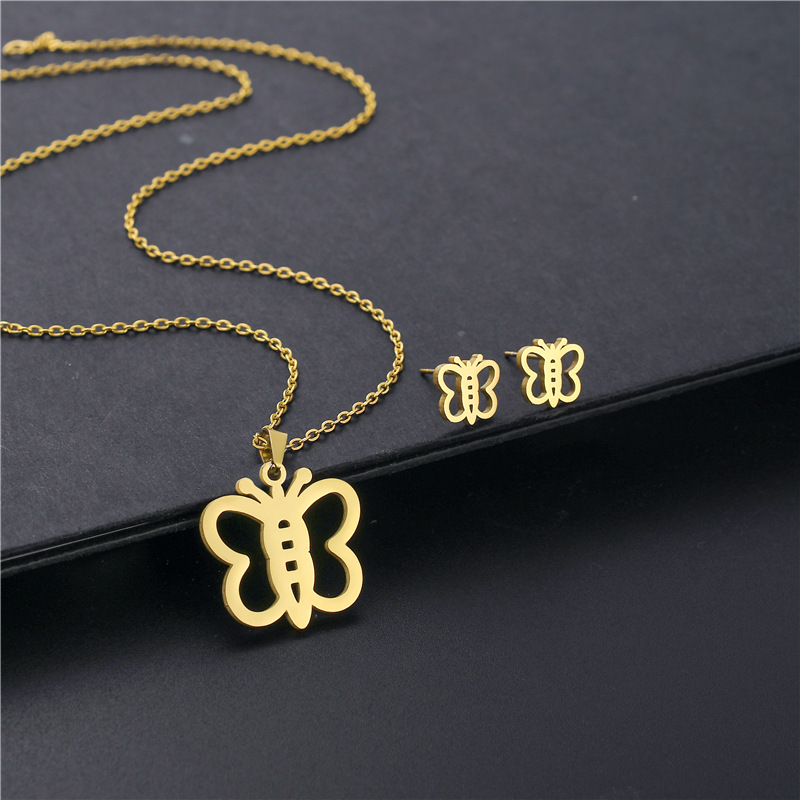 Stainless Steel Material Butterfly Pattern Fashion Butterfly Pendant Stainless Steel Neckalce Earrings Set