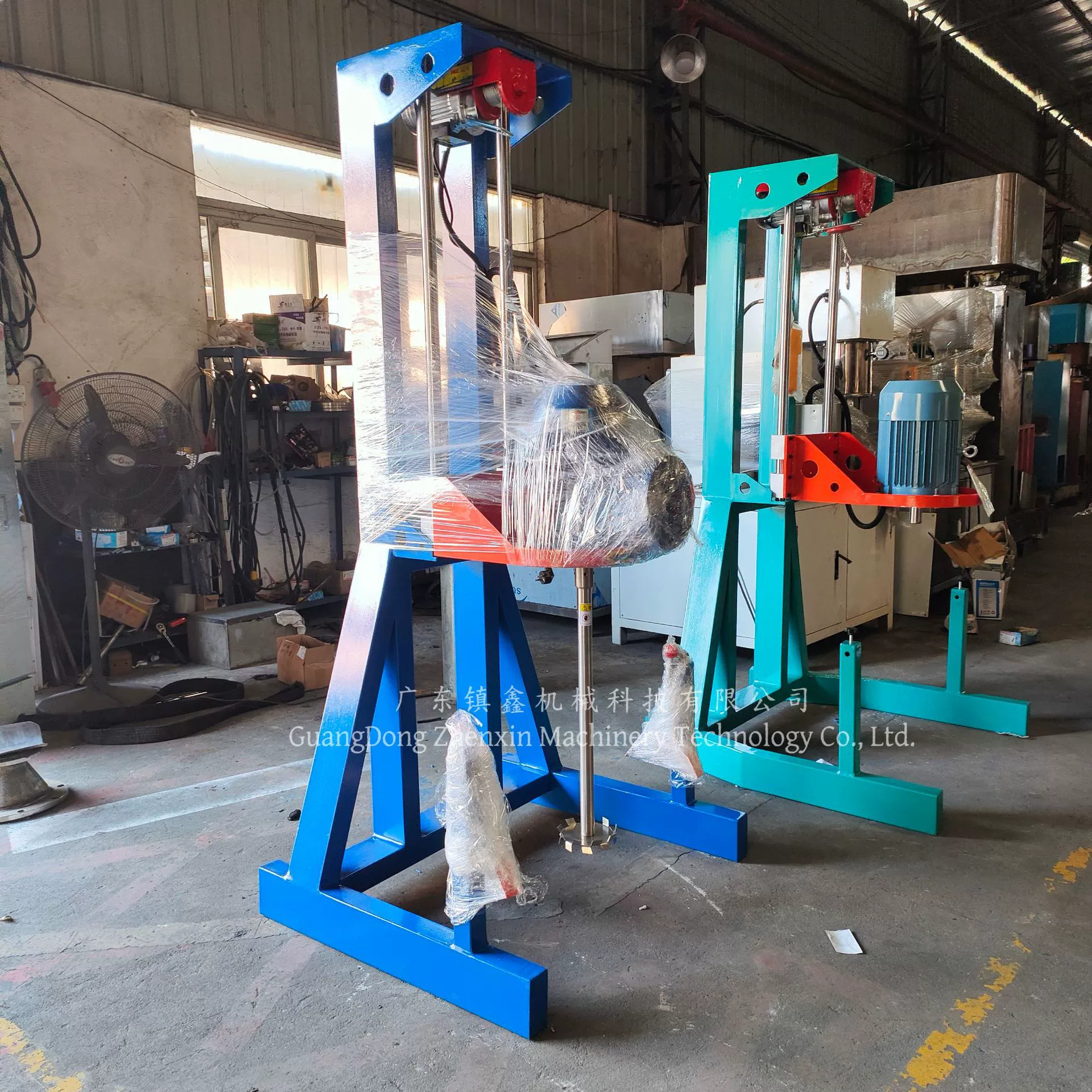 Электрический диспергатор, регулирование скорости с переменной частотой, подъемный смеситель жидкостей, красочное покрытие, смеситель пищевых химических клеев.