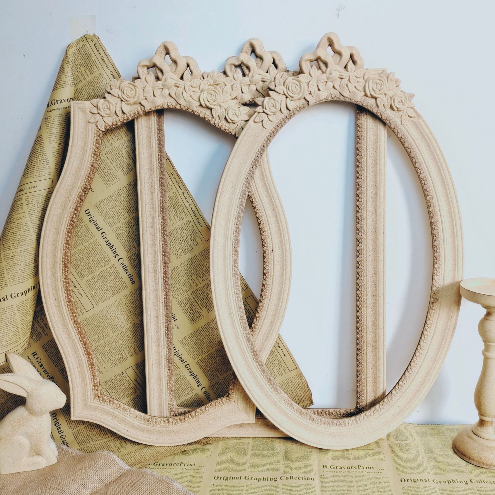 Vintage rustic raw wood frame, antique oil painting frame, European mirror frame, boutique wedding venue decoration, photography prop