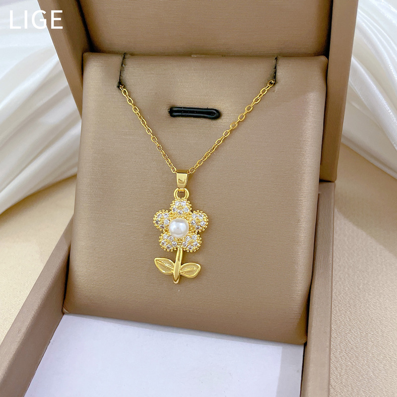Parure collier et boucles d oreilles de luxe avec diamants_voghion.com