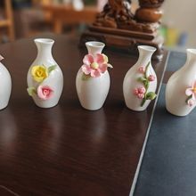 新古典陶瓷花器小花瓶小摆件手工捏花小瓷瓶严选一件跨境厂家代发