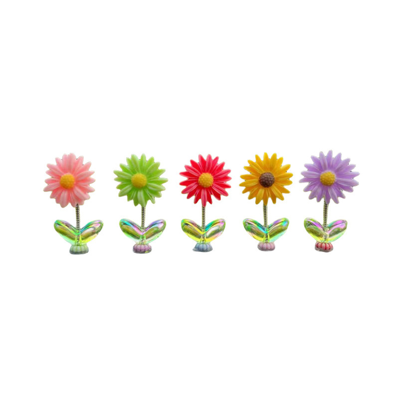 Nuevos adornos interiores de girasol para automóviles, lindos adornos para sacudir la cabeza, adornos para la consola central en el automóvil, pequeños adornos