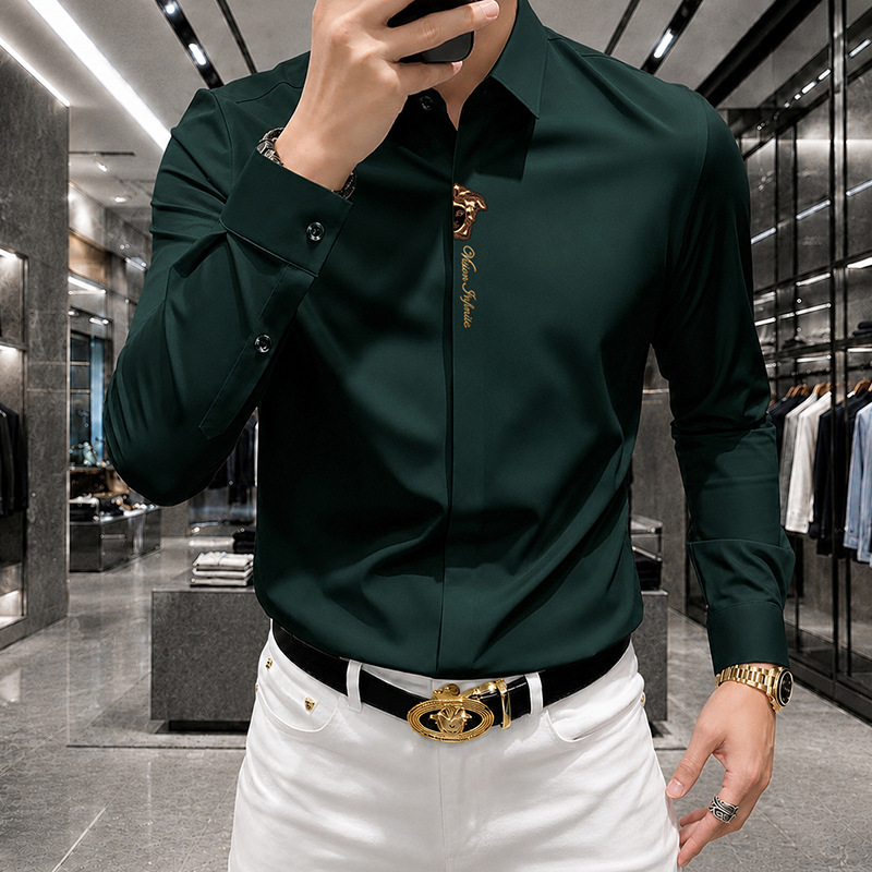 High-end, stylish, square-neck, business-casual, slim-fit, lightweight, and luxurious long-sleeved shirt for young men, featuring ice silk fabric and a dark green color, perfect for autumn 2026 High-end, stylish, square-neck, business-casual, slim-fit, lightweight, and luxurious long-sleeved shirt for young men, featuring ice silk fabric and a dark green color, perfect for autumn 2026