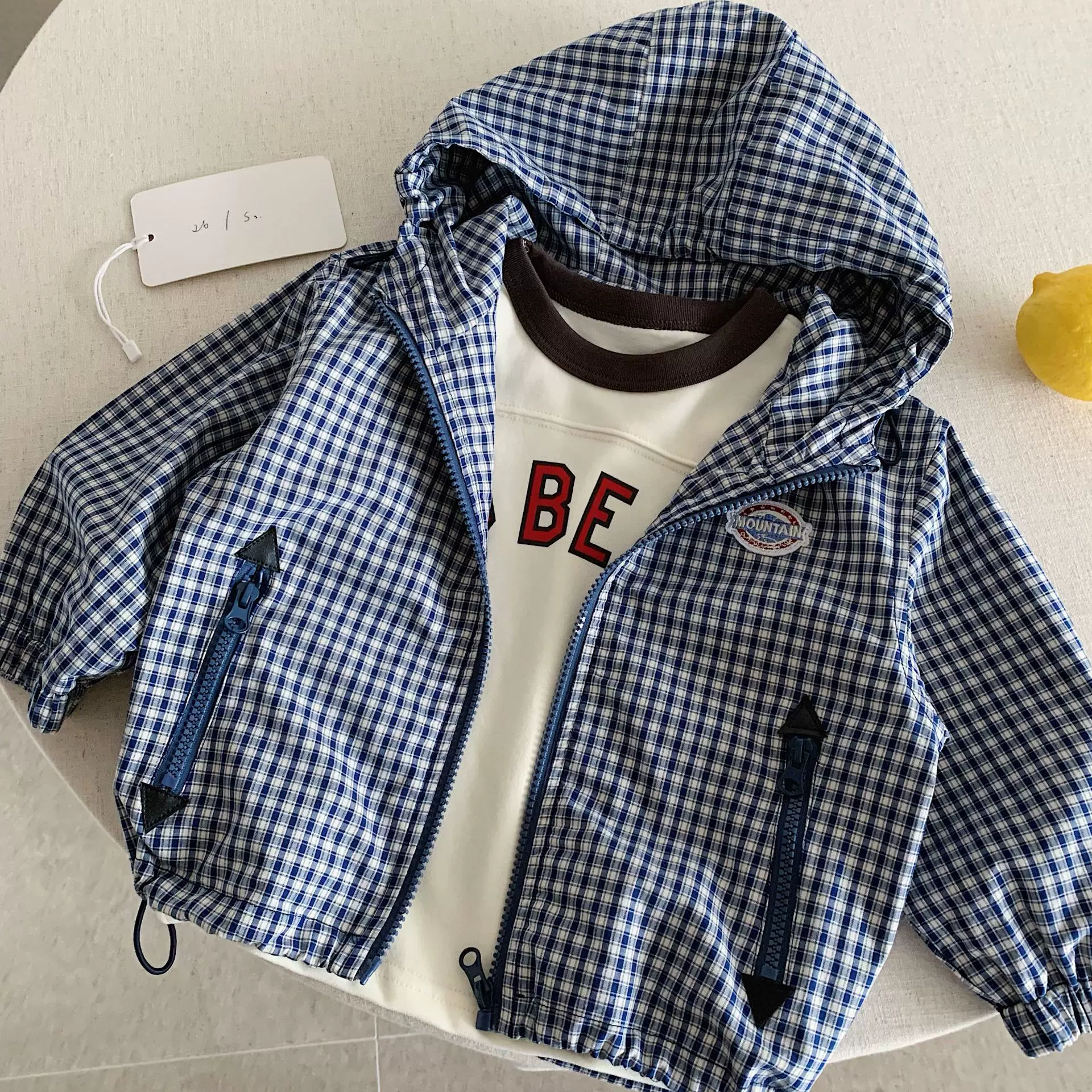 童外套格纹连帽外套2026年春季儿童韩版拉链格子长袖外套男童女童