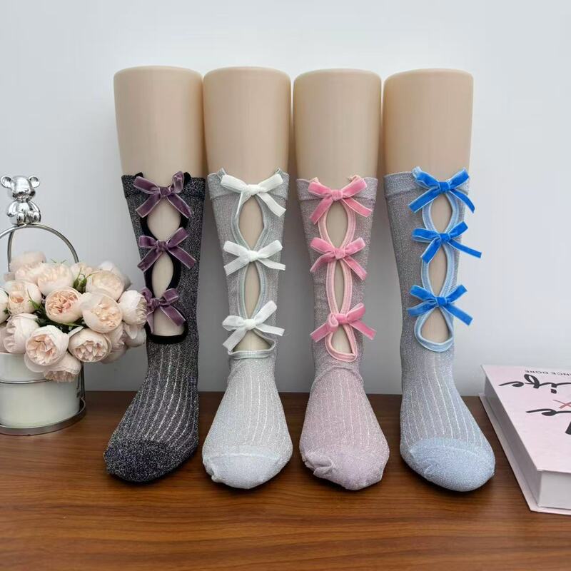 High-End and Elegant Style: Front-Opening Velvet Bow Mid-Calf Socks, Niche Design, Hollow-Out Silver Thread Short Socks for Cheongsam High-End and Elegant Style: Front-Opening Velvet Bow Mid-Calf Socks, Niche Design, Hollow-Out Silver Thread Short Socks for Cheongsam