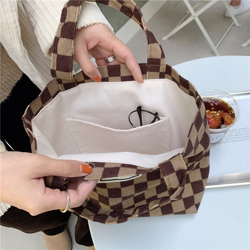 11261 Corduroy checkered hand-held bento Bag, ins Artistic Retro Mommy Bag, small carrying bag for going out, lunch box bag undefined