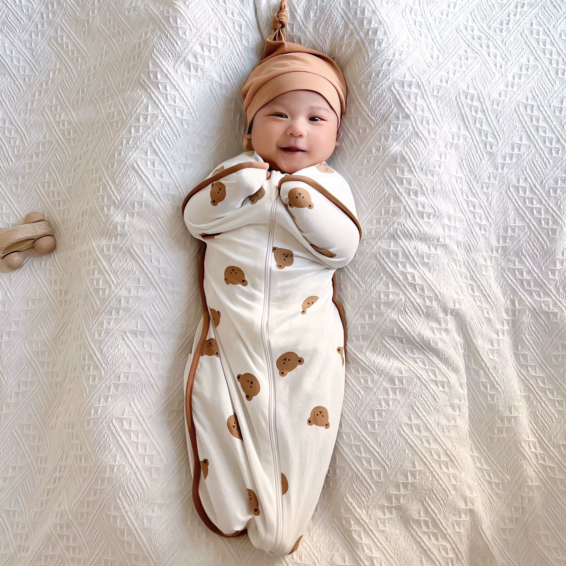 Cute rabbit, summer cool sleeping bag, with little bears