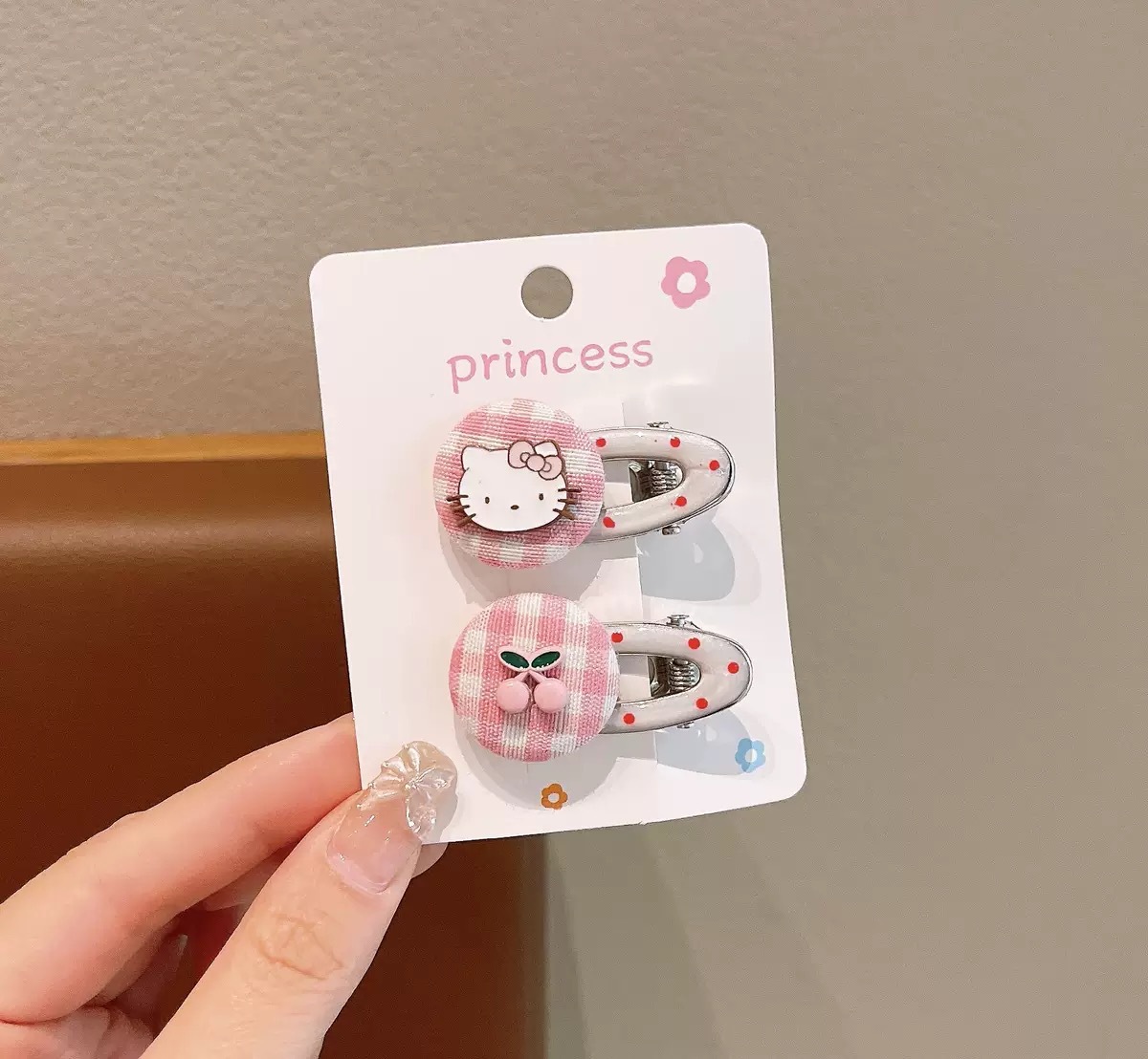 Niña KT clip para el cabello gato niño lindo Hello clip de boca de pato nuevo frente rojo en línea clip para el cabello bebé frange