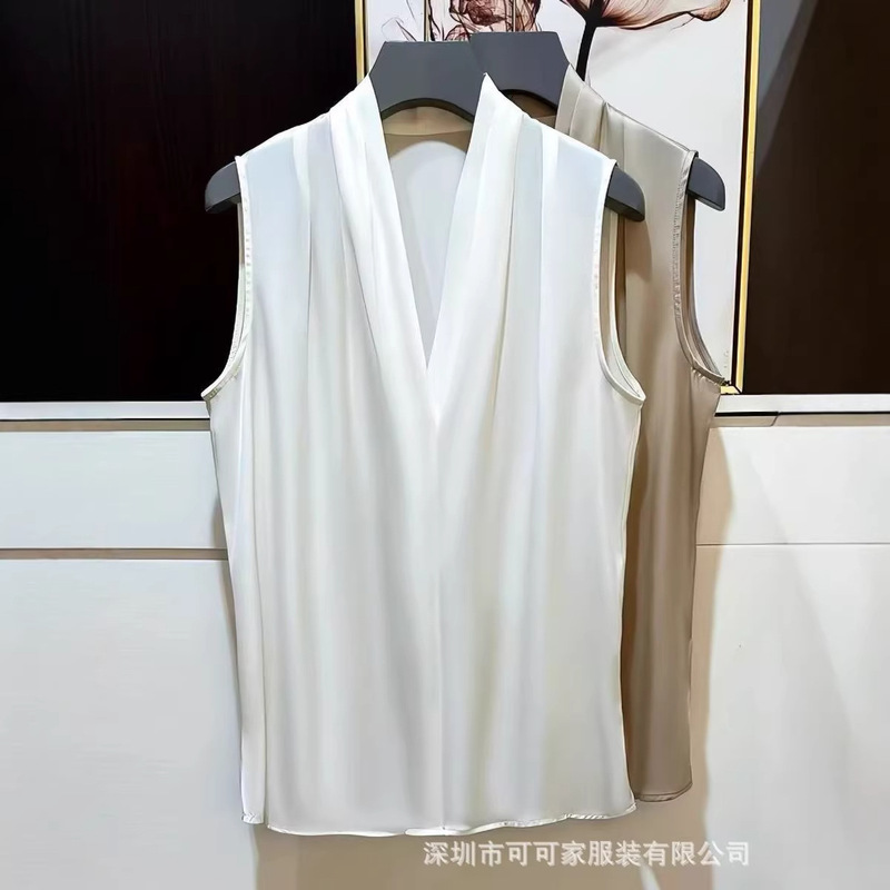Intellectual Professional Ol Heavy Silk Shirt with a High-End Feel, Minimalist V-Neck Sleeveless Mulberry Silk Blouse for Women in Summer Intellectual Professional Ol Heavy Silk Shirt with a High-End Feel, Minimalist V-Neck Sleeveless Mulberry Silk Blouse for Women in Summer