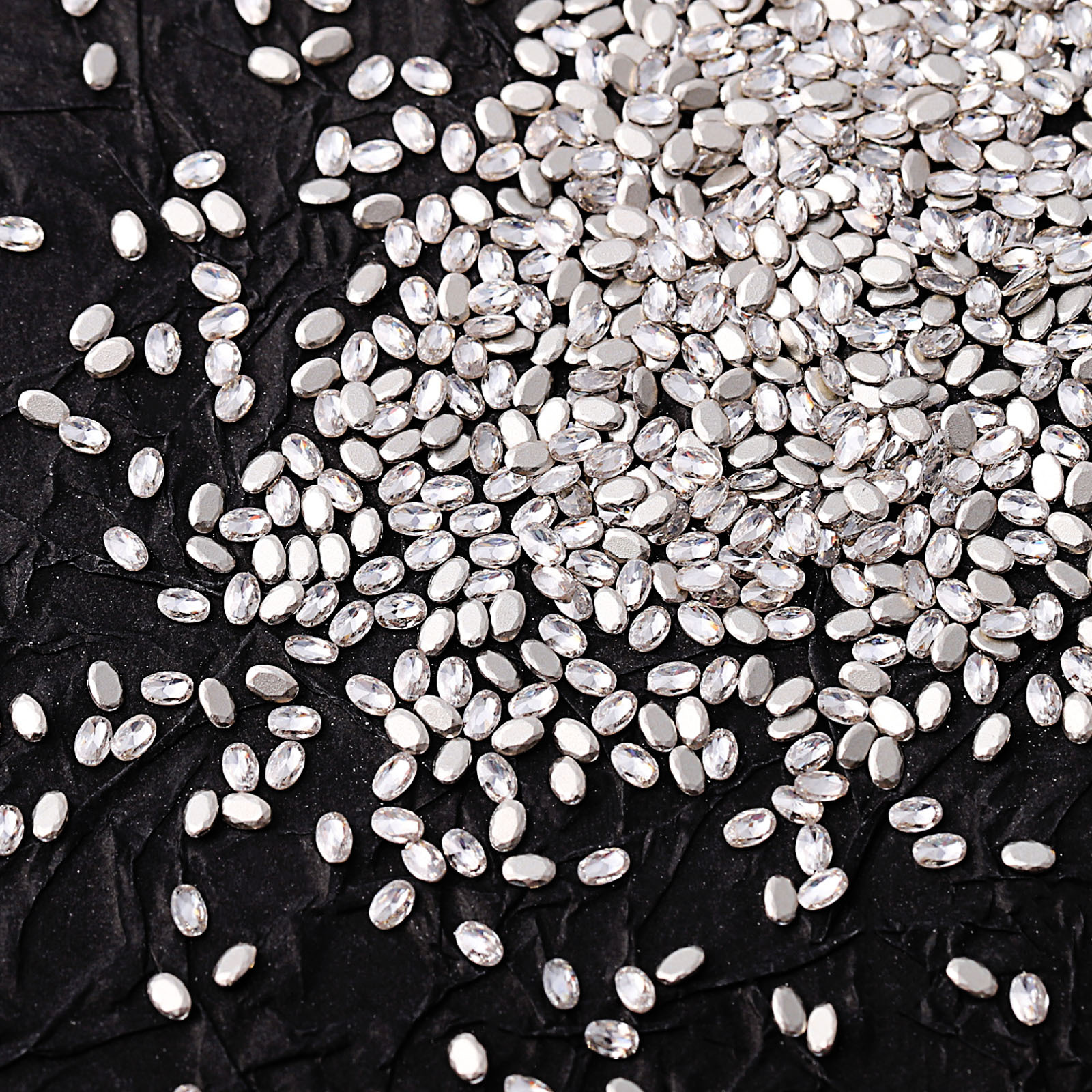 Mini beveled zircon, white, 2*3mm oval