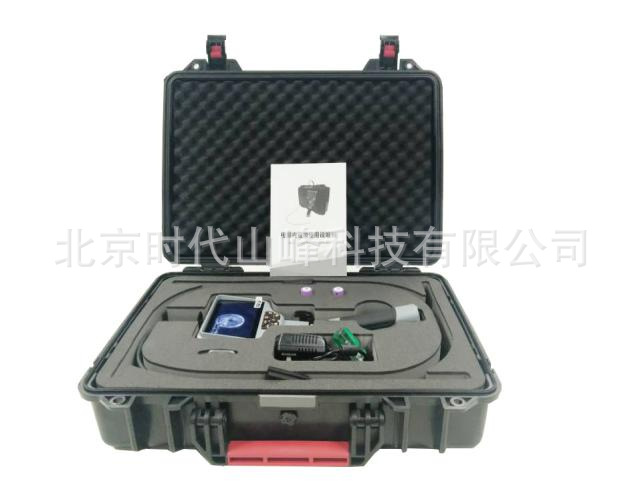 2mmֱ�������ڿ�����С���ڱ���۲⣬�ķ�������ҡͷ�ڿ����۲�