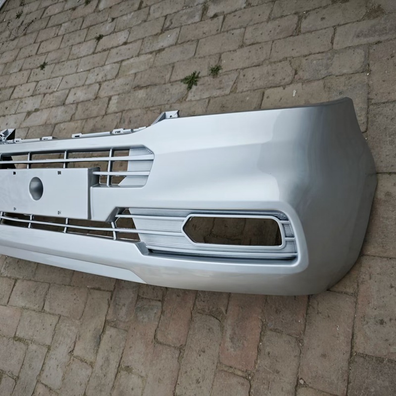 Suitable for Wuling Rongguang new card front bumper front bumper new card single-row double-row minivan front face bumper