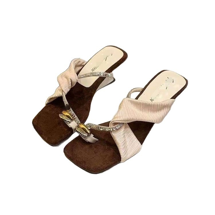 Zapatillas francesas de belleza para mujeres 2026 nuevo verano con falda zapatillas de tacón alto nicho de diseño sensación de zapatillas de diamante image 5