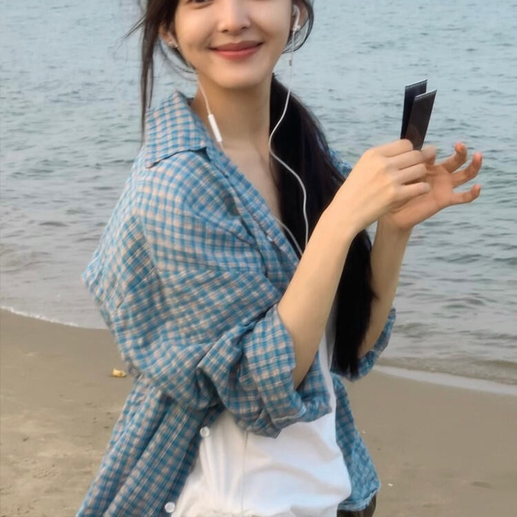 Spot Korean Niche Designer 25 Early Spring New Retro Blue Plaid Shirt Top Casual