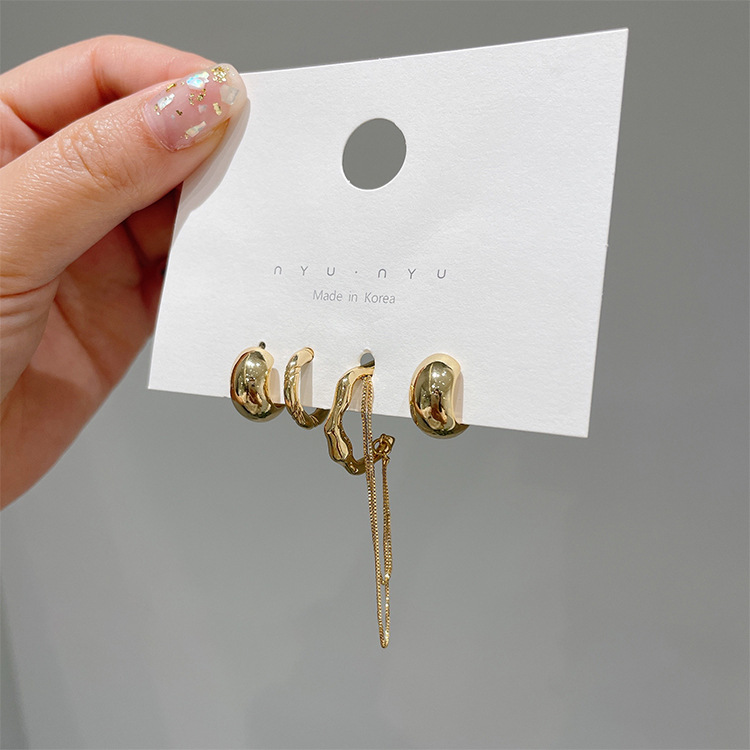 Simple Irregular Metal Chain Ear Bone Clip Earrings Four-piece Set Wholesale display picture 1