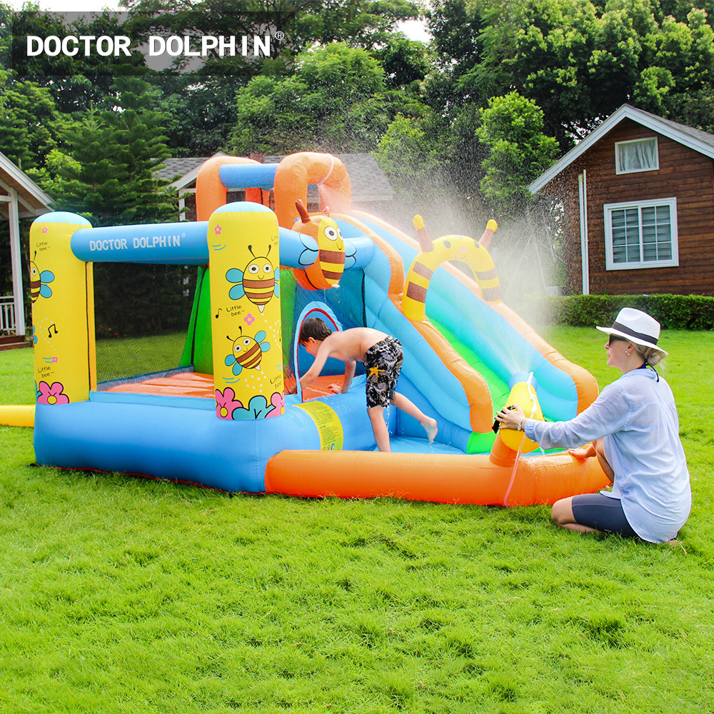 Castillo inflable Doctor Dolphin, parque infantil para niños, tobogán inflable para el hogar, pistola de agua, trampolín inflable pequeño para juegos acuáticos en interiores y exteriores