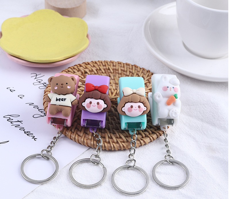 1 Piece Quantity Learning, School Occasion Cute Cartoon Mini Student Stapler Keychain