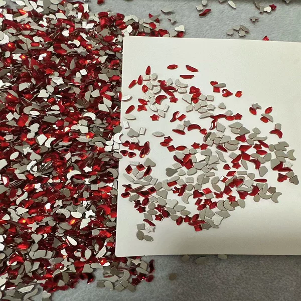 Popular small flat special-shaped diamond red nail sticking Diamond Glass diamond wholesale internet celebrity nail drill wholesale