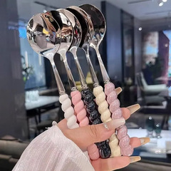 四色珍珠不锈钢勺子陶瓷手柄家用西餐餐勺高颜值少女心圆勺调羹