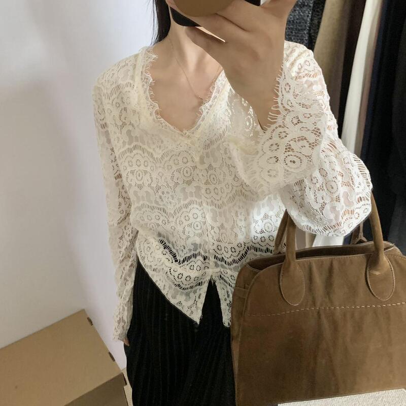2026 Spring New Casual Versatile Sweet Eyelash Lace V-Neck Long Sleeve Base Shirt Lace Top for Women 2026 Spring New Casual Versatile Sweet Eyelash Lace V-Neck Long Sleeve Base Shirt Lace Top for Women