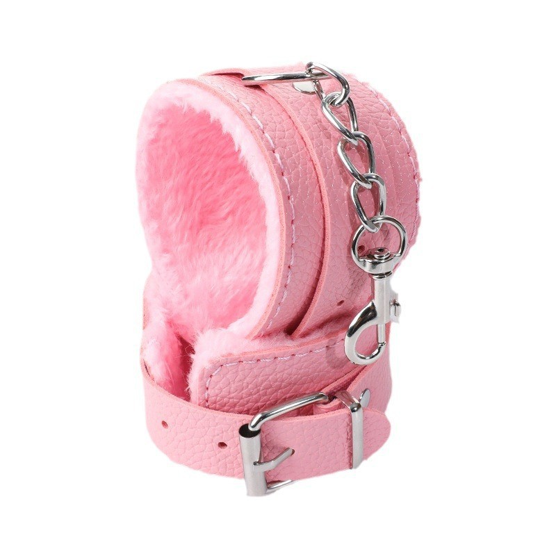 浴室sm吸盤手錠壁に強制的に縛られて手錠をかけます。